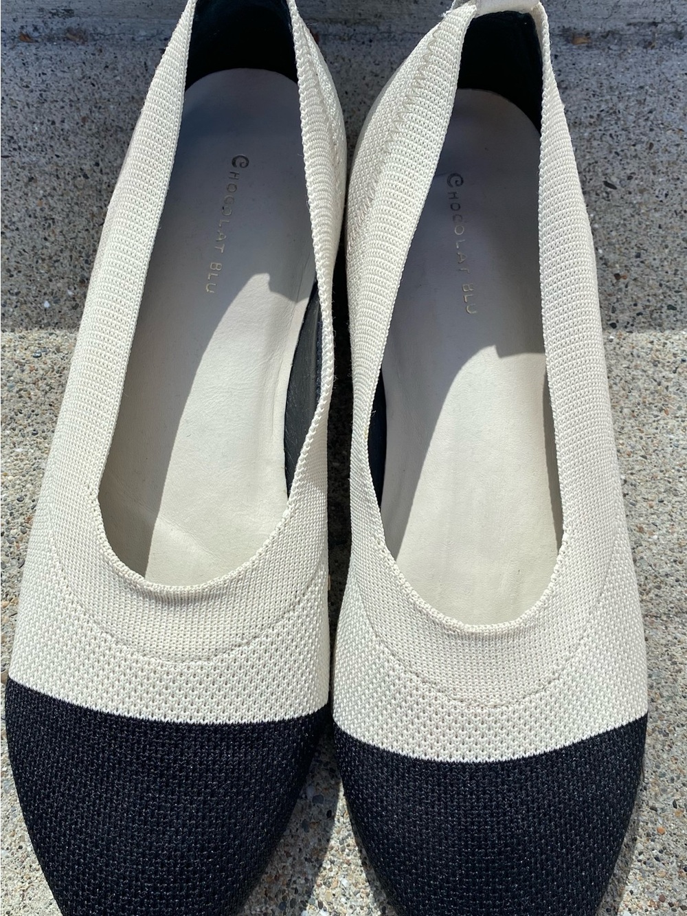 Chocolat Blu Two-Tone Knit Flats in Cream and Black